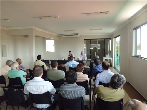 Sindicalizados Inativos participam de reunião no SINPEF-MS.


