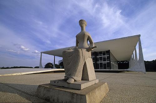Cezar Peluso toma posse como presidente do STF