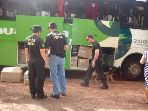 O melhor amigo do policial »